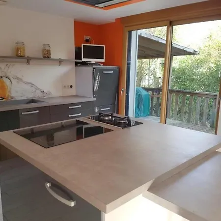 Hébergement de vacances Maison Les Mathes, 5 Pieces, 8 Personnes - Fr-1-305-1450